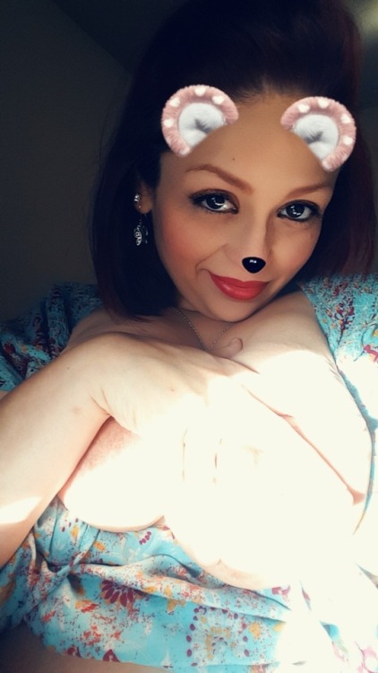 bbwtexasslutmuffin: This Friday I will be 36 weeks pregnantmy milk will be here soonwho wants some