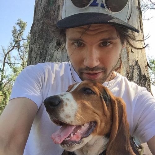 ryanisgospel: thisistherealryanross: Running in the park, we both sat down by this tree and Dottie s