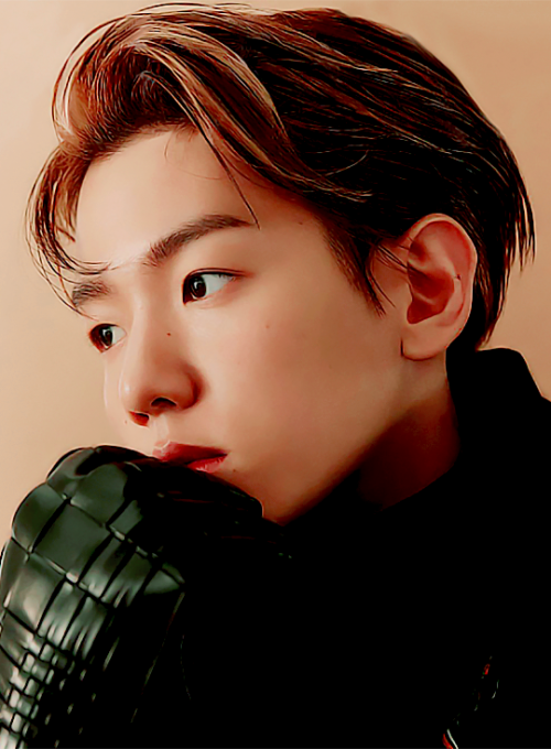 hyunniebaeked:BAEKHYUN x Harper’s Bazaar