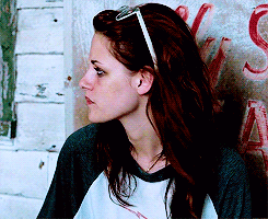 kristensource:Kristen Stewart as Mallory.