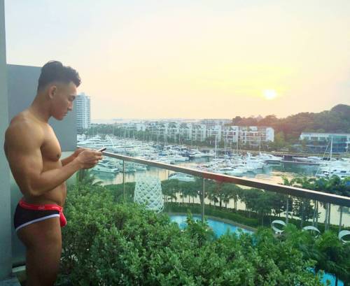 Ketauan luuu&hellip; wara wiri di Grindr!