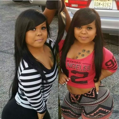 extremebodiez:  SO CUTE, SO SMALL AND SO THICK!!!  Amanda and Drea  