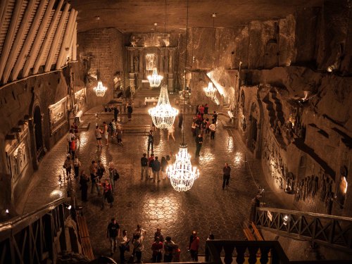 sixpenceee:The Wieliczka Salt Mine is located in Poland. The mine was built in the 13th century, produced table salt continuously until 2007, as one of the world’s oldest salt mines still in operation. The mine’s attractions include dozens of