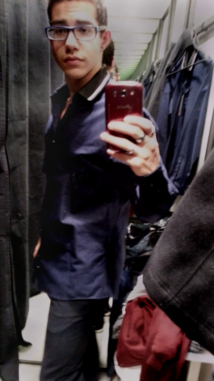 foreverfree24:I went  shopping last wednesday and I bought a shirt  and a jean in Zara :)