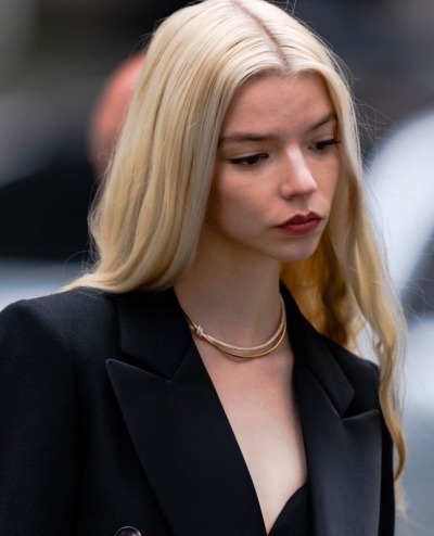 caroldanversenthusiast:Anya Taylor Joy is so dreamy wtffff