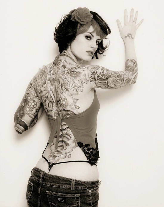 Women with tatoos