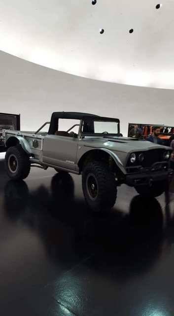 jacdurac:   Jeep M 715 Five-Quarter Restomod at Easter Jeep Safari  