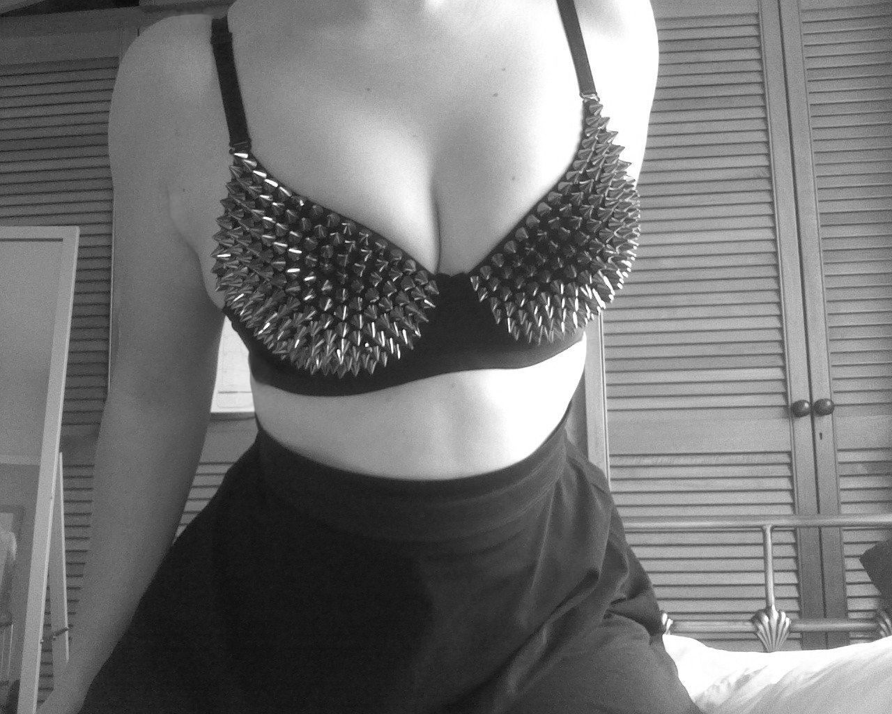 pleasureinpa-in:  my new bra has come and it fits perfectly yay 