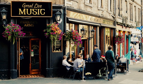 The colourful and exciting streets of Edinburgh