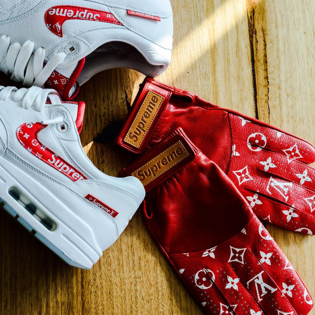 Nike Air Max 1 Supreme custom (by bespoke_ind) – Sweetsoles – Sneakers,  kicks and trainers.
