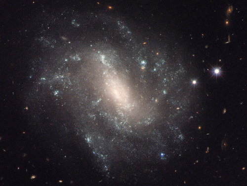 space-pics:

NASA’s Hubble Finds Universe Is Expanding Faster Than Expected by NASA Hubble 