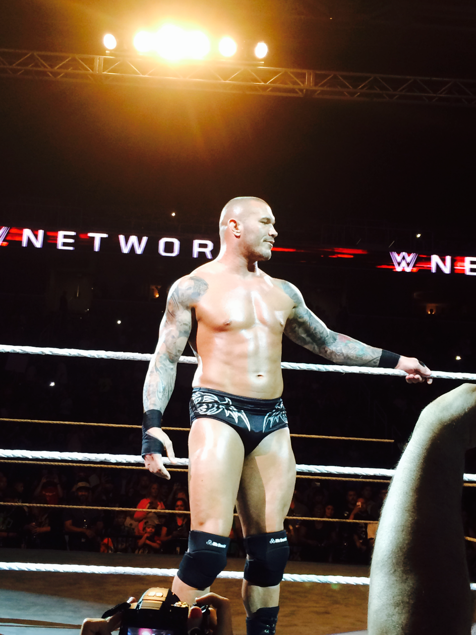 heyyyitsrenaeee:  For you Randy girls!!! Pics I took last night! :)