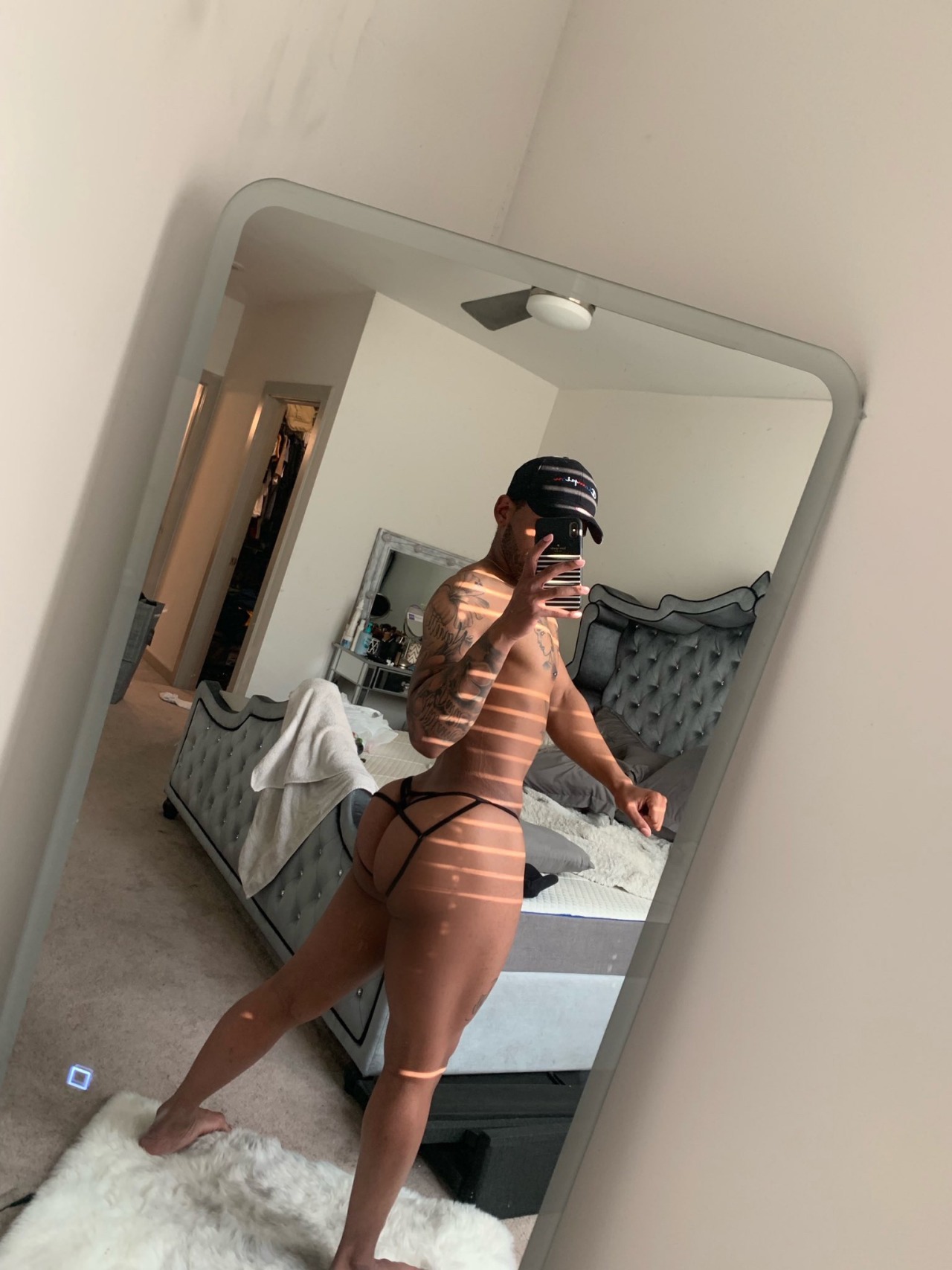 thickumsandthangs21:Hump Day 