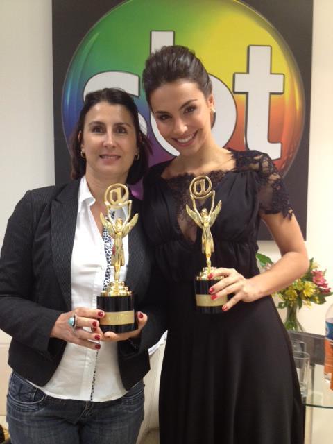 fronckoz:  Melanie e Tia Berenice no Troféu Imprensa SBT ♥ 