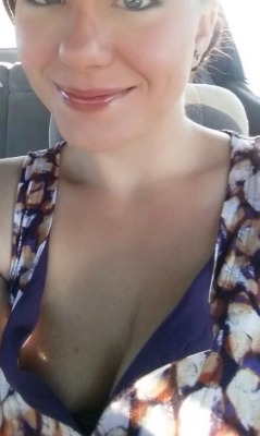 Beckybell4:  Johnthabear:  Beckybell4:  Driving Opps Boobies Flash  I Came To These