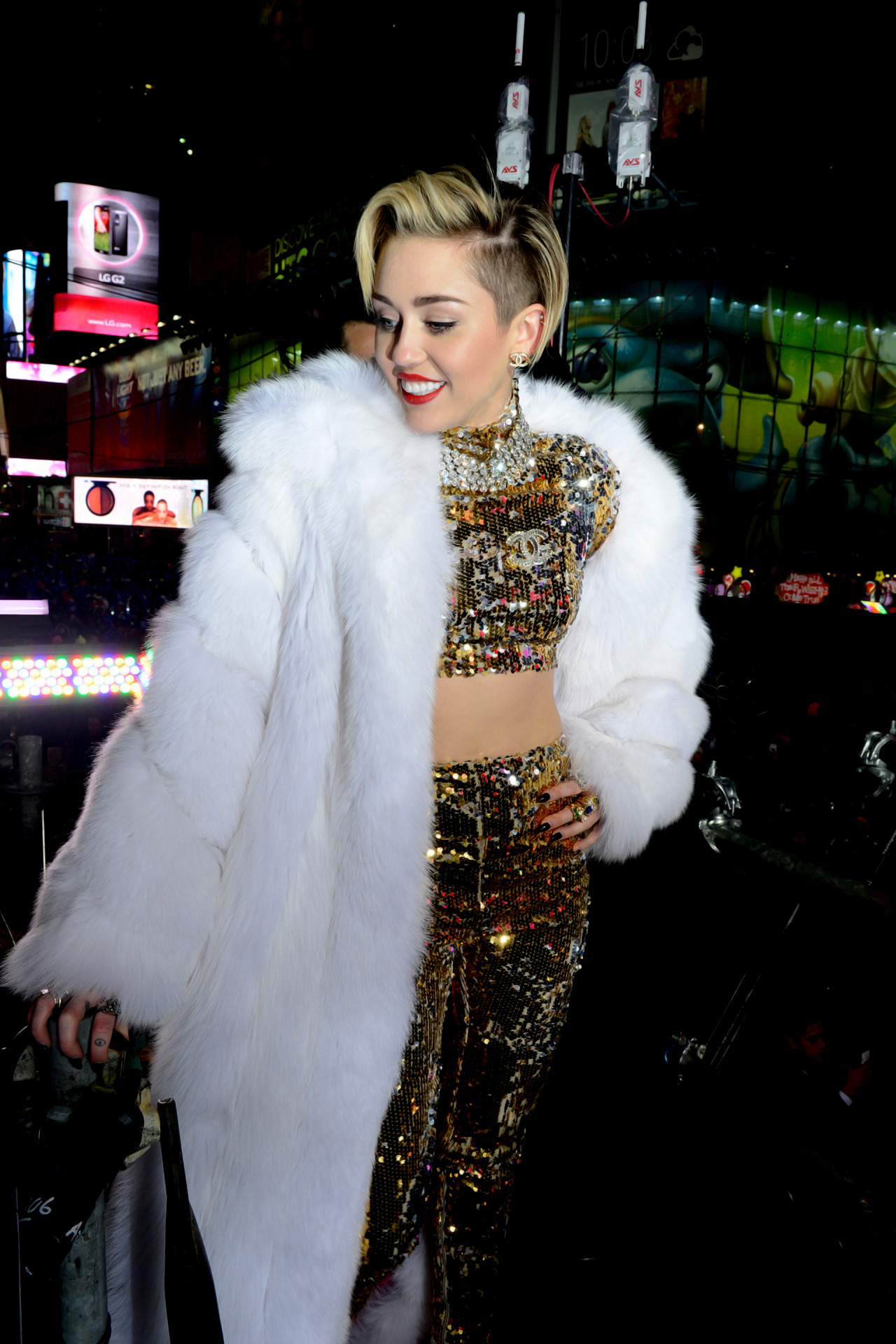 Miley Cyrus Tumblr_nlvwel2efN1qjls7vo1_1280
