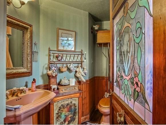 secret–gardens:  🗝Fall Branch, Tennessee, 1910$325,000  This is my dream home