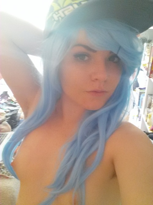 veryberrypopmycherry: My partner denali-winter got me this fab hat