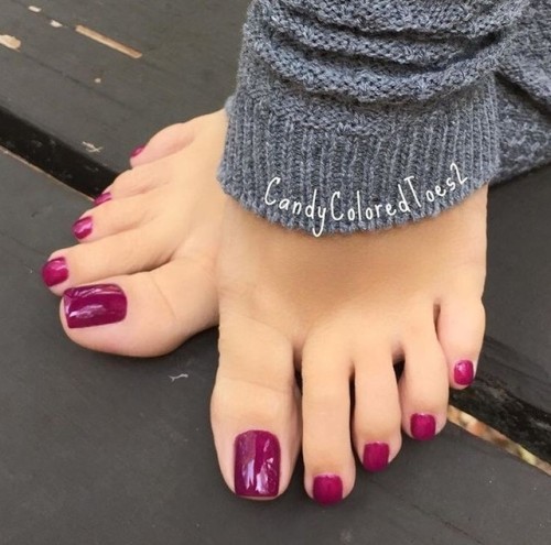 Adorable toes.