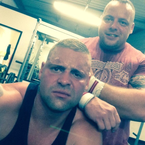 birkinboi:  #alpha #bossman #top #huge #big #chav #scally #muscleworship #topme