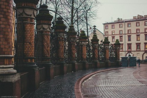 melodyandviolence: Saint Petersburg, Russia by  Liza Medvedeva