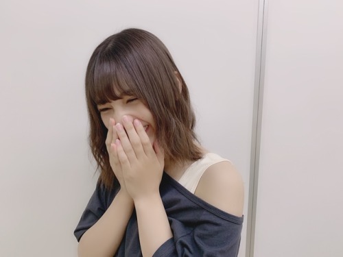 sakamichi-steps: 日向坂46 小坂菜緒 公式ブログ 2019.8.15 06:56 #個別握手会