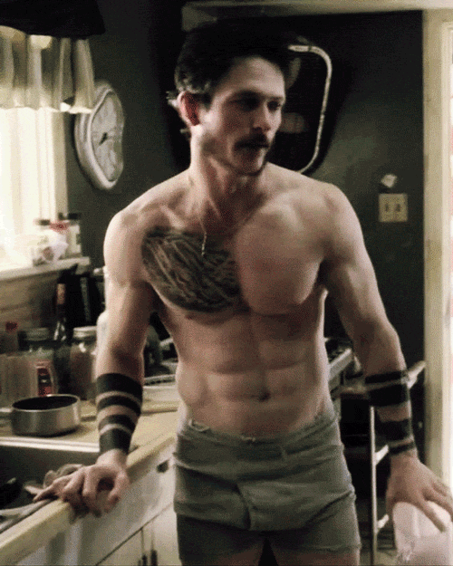 alekzmx:  Jonathan Tucker 