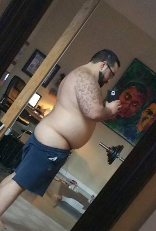 thestubbycubby:  talekjr:  chubmann:  ohiobearcubs:  holy crap.   A dream  Wow, your so sexy  You’re so damn sexy!!!