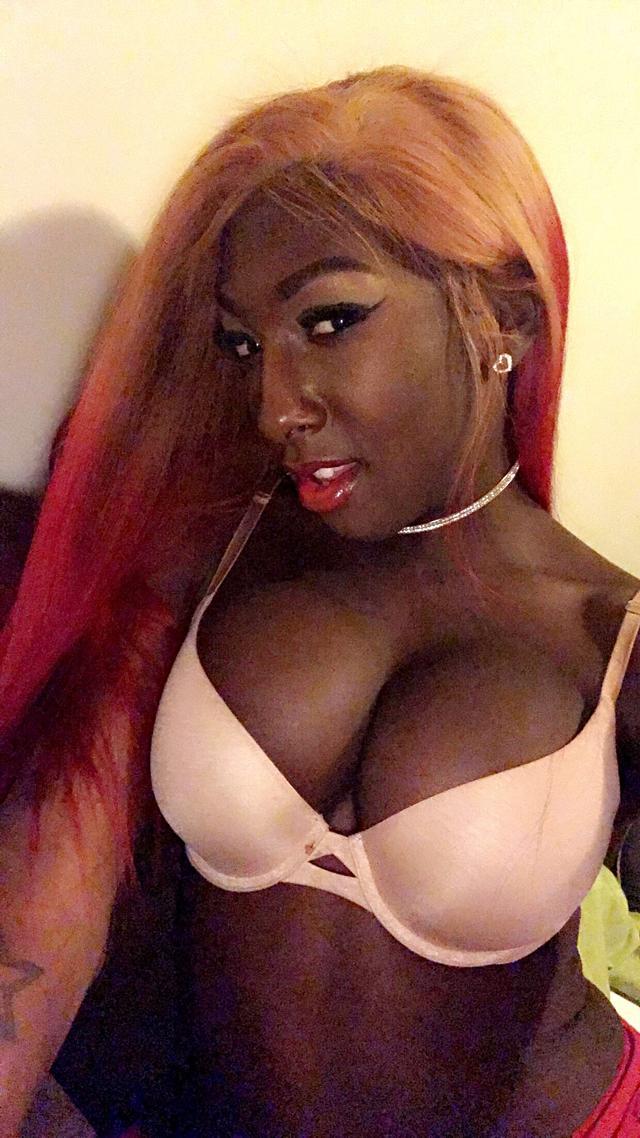 chicagotrannyreviews:  AFTER SEEING TS DIAMOND MALE PIC HOW DO YOU THINK SHE LOOKS