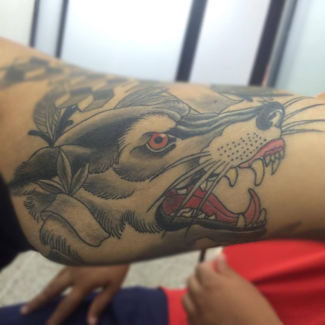 #tatuaje #Tattoo #tatu #ink #inked #inkedup #inklife #lobo #neotradi #neotraditional