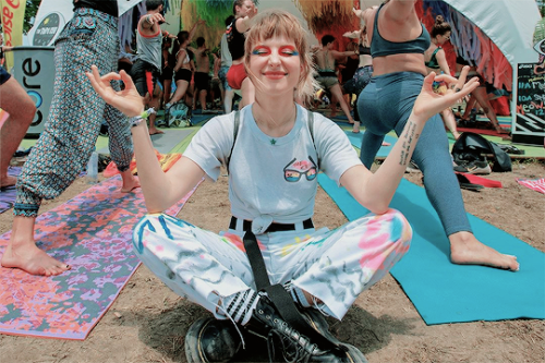 hayleywilliamsdaily: Hayley’s Sanctuary of Self-love at Bonnaroo 2019 © Lindsey Byrnes