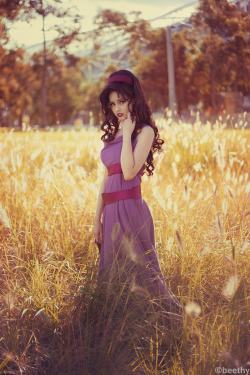 cosplayfanatics:  Hercules - Megara by beethy