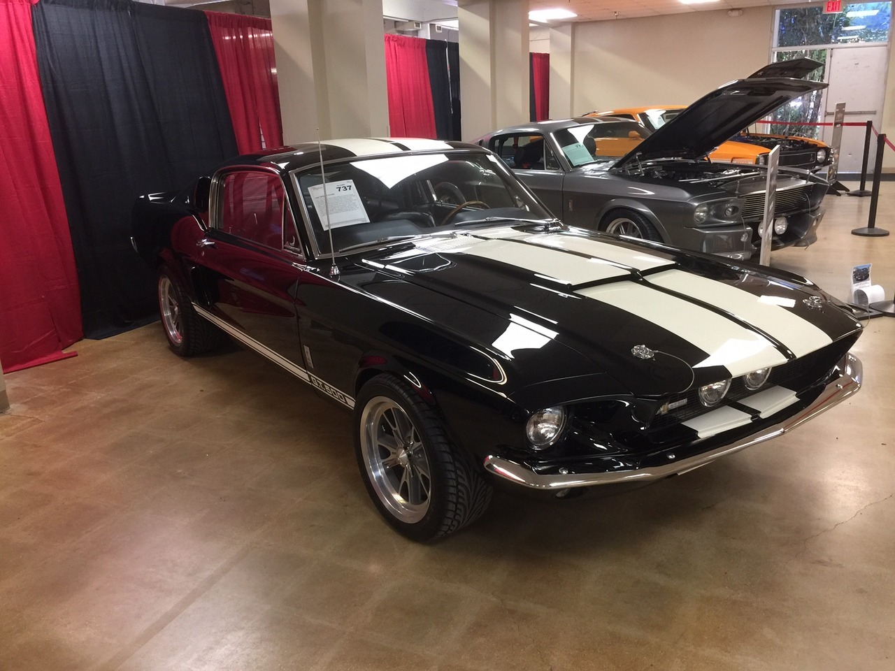 prova275:  More scenes from this weekend’s Barrett-Jackson Palm Beach…  