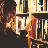 sstayawake:   something I like: books  