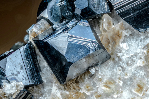 (via Anatase from Triolet Glacier, Italy) 