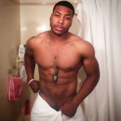 maleaddictionz:  dcnupe:  👌  Sexy as fuck