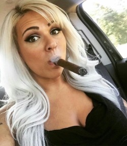 CIGAR Capnolagnia Female Smoking Fetish (NSFW