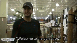 sittinprettyin-suntancity:  *dead*