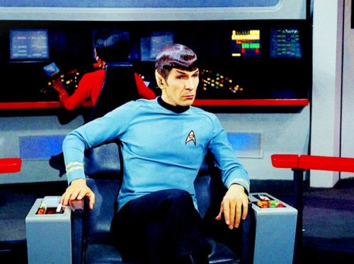 my-joyfulbouquetlove-posts: I love it when Spock in mode of Captain