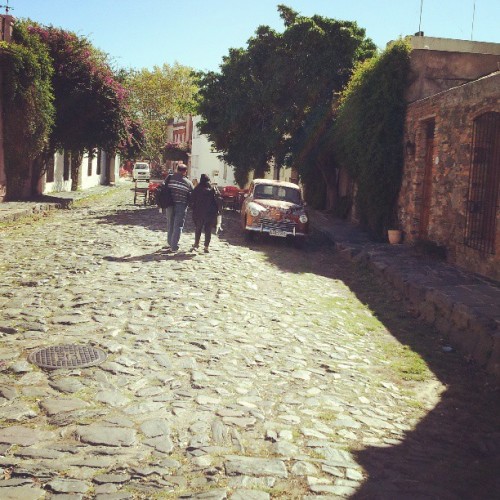 im-still-gabby:  Colonia streets hurt my feet…s. But hey, they’re pretty. #Uruguay #Colonia