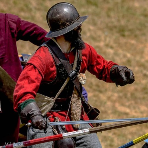 The &lsquo;tuck&rsquo; sword was a kind of short sword popular during the English Civil War.