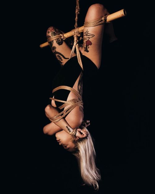idieinmydaydream:Marika Leila