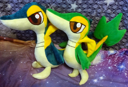 shiny snivy plush