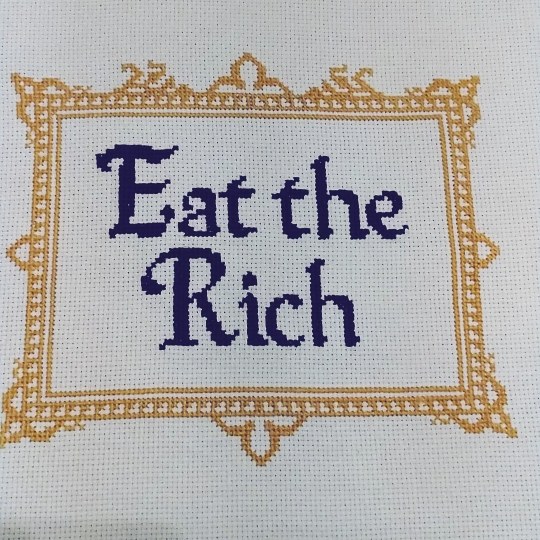 shitpostsampler:Been a good while since I stitched my first shitpostsampler pattern. Here’s a dump: part 1They’re also displayed on my instagram: sisestitchSubmitted by   siseja  