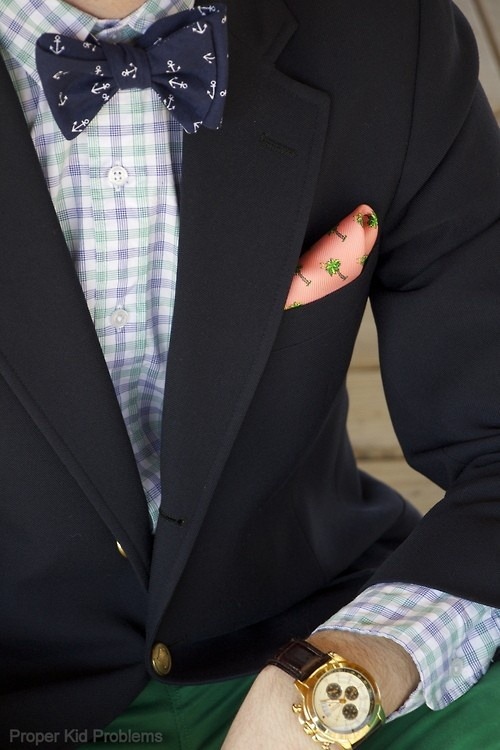 asubmissiveintraining:  thingsofthisearth:  I love this ensemble.  This is a bit over the top “Cape Cod,“ but it’s interesting nonetheless. :p
