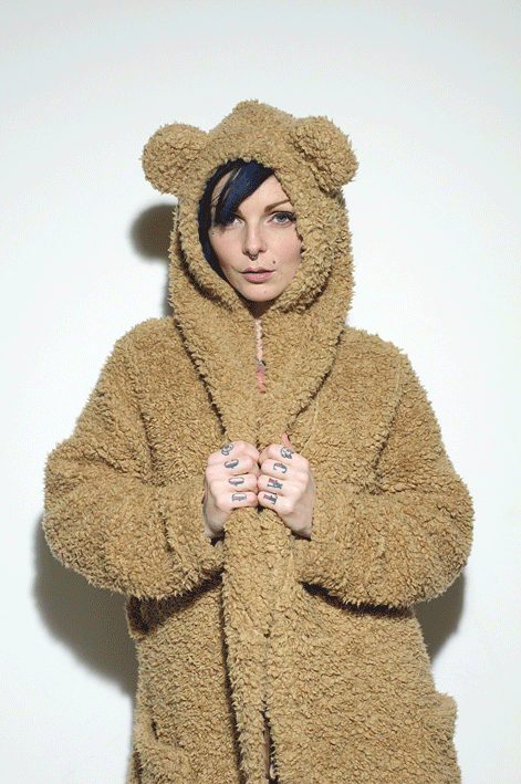 d-r0pd3ad:  Psychotic-Riaeaction em @weheartit.com - http://whrt.it/WKJiE2
