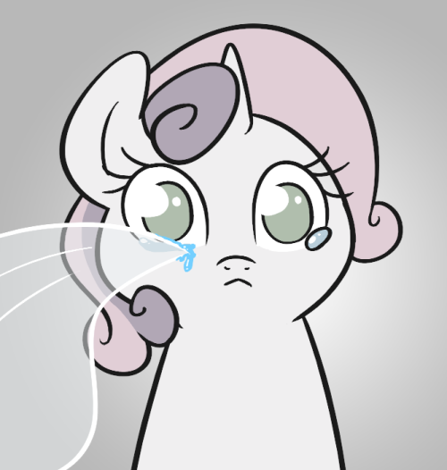 scootalootheadventurer:  “So I’m your sister eh? Well my dear, that makes you a princess, does it not?” You find this whole scene of utmost tenderness. Sweetie Belle seems quite happy with Queen Rarity.  D'aww <3