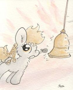 slightlyshade:  I don’t know (yet) what this pony is called, but she certainly likes to ring bells. Serious bell ringing pony business.  Cuuuute &lt;3