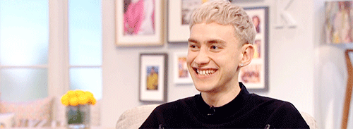 emreturkmen:  Olly Alexander on Lorraine  