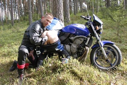 http://nudedriver.tumblr.com/post/119075224334